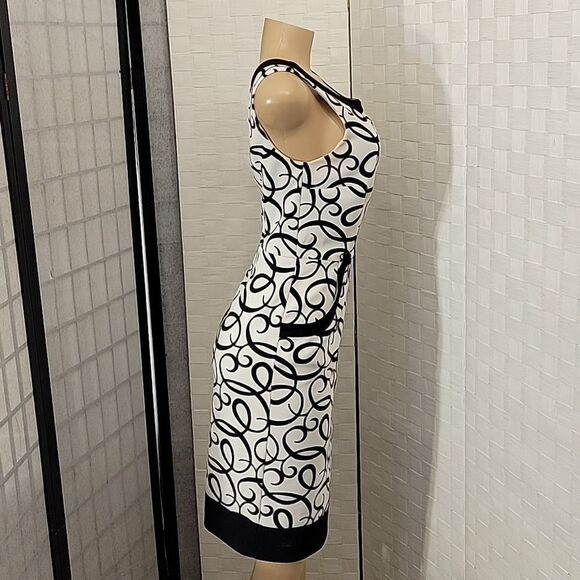 LONDON ROUND NECK SLEEVELESS HIDDEN ZIPPER WOMAN DRESS - Picture 5 of 16